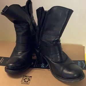 Harley Davidson Leather boots with side buckle